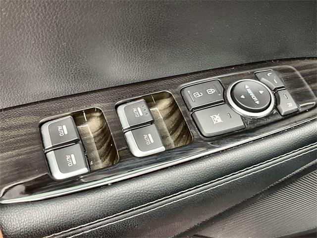 Used Kia Sorento LX 2019 | Eastchester Motor Cars. Bronx, New York Used Kia Sorento LX 2019 | Eastchester Motor Cars. Bronx, New York