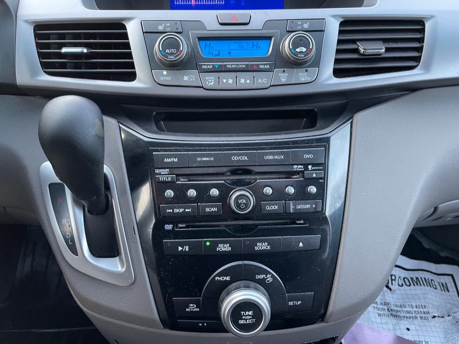 2013 Honda Odyssey 5dr EX-L w/RES, available for sale in Lodi, New Jersey | European Auto Expo. Lodi, New Jersey 2013 Honda Odyssey 5dr EX-L w/RES, available for sale in Lodi, New Jersey | European Auto Expo. Lodi, New Jersey