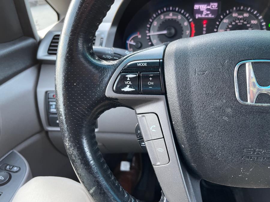 2013 Honda Odyssey 5dr EX-L w/RES, available for sale in Lodi, New Jersey | European Auto Expo. Lodi, New Jersey 2013 Honda Odyssey 5dr EX-L w/RES, available for sale in Lodi, New Jersey | European Auto Expo. Lodi, New Jersey