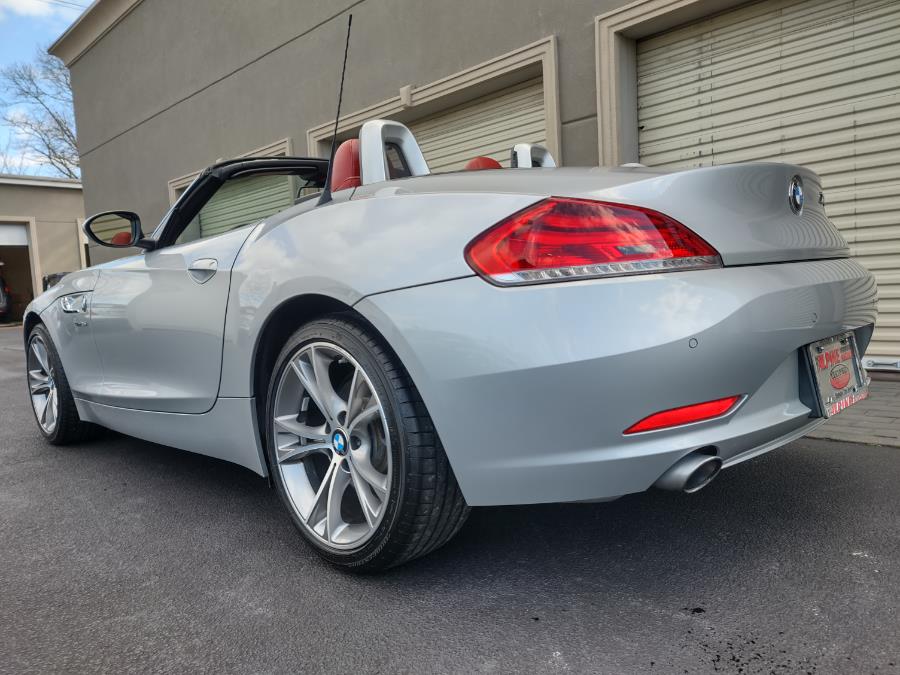 2015 BMW Z4 2dr Roadster sDrive35i, available for sale in Wantagh, New York | Alpine Motors Inc. Wantagh, New York 2015 BMW Z4 2dr Roadster sDrive35i, available for sale in Wantagh, New York | Alpine Motors Inc. Wantagh, New York