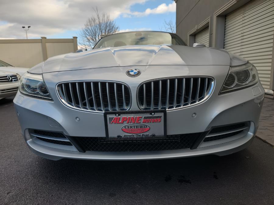 2015 BMW Z4 2dr Roadster sDrive35i, available for sale in Wantagh, New York | Alpine Motors Inc. Wantagh, New York 2015 BMW Z4 2dr Roadster sDrive35i, available for sale in Wantagh, New York | Alpine Motors Inc. Wantagh, New York