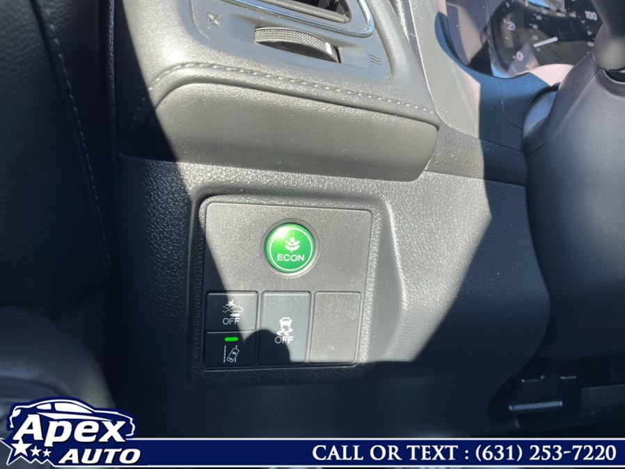 2019 Honda HR-V EX-L AWD CVT, available for sale in Selden, New York | Apex Auto. Selden, New York 2019 Honda HR-V EX-L AWD CVT, available for sale in Selden, New York | Apex Auto. Selden, New York