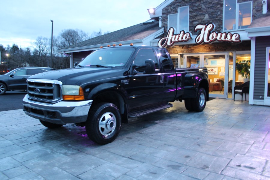 2000 Ford Super Duty F-350 DRW Supercab 158" XLT 4WD, available for sale in Plantsville, Connecticut | Auto House of Luxury. Plantsville, Connecticut