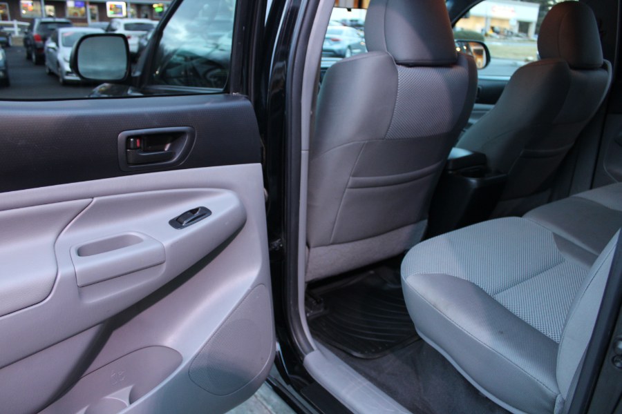 2015 Toyota Tacoma 4WD Double Cab V6 AT TRD Pro (Natl), available for sale in Plantsville, Connecticut | Auto House of Luxury. Plantsville, Connecticut 2015 Toyota Tacoma 4WD Double Cab V6 AT TRD Pro (Natl), available for sale in Plantsville, Connecticut | Auto House of Luxury. Plantsville, Connecticut