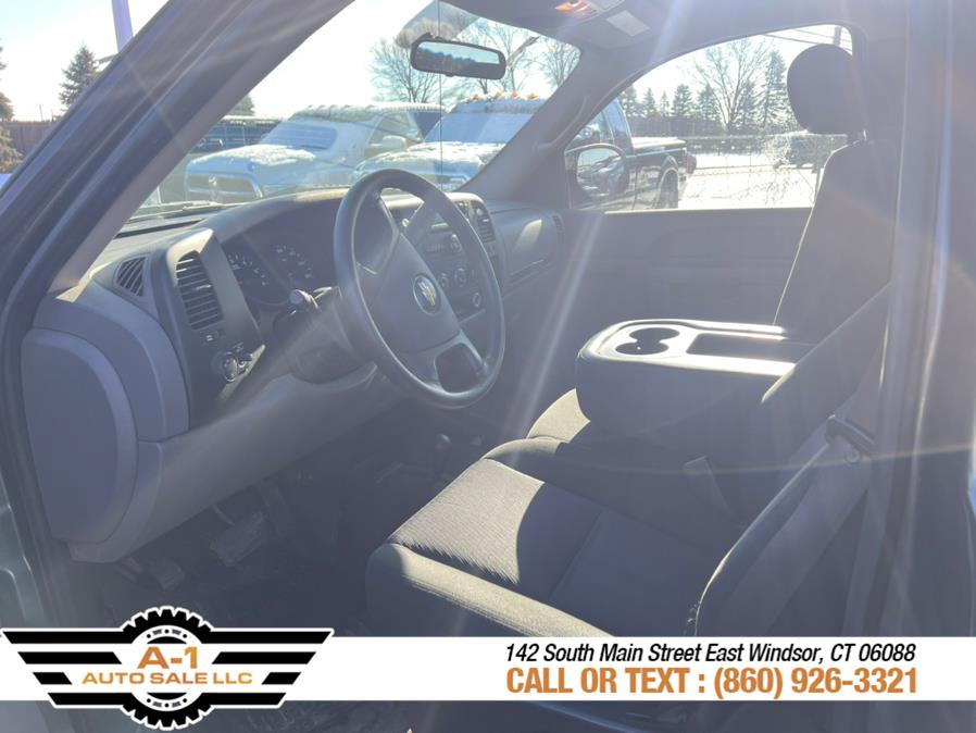 Used Chevrolet Silverado 1500 4WD Reg Cab 133.0" Work Truck 2011 | A1 Auto Sale LLC. East Windsor, Connecticut Used Chevrolet Silverado 1500 4WD Reg Cab 133.0" Work Truck 2011 | A1 Auto Sale LLC. East Windsor, Connecticut