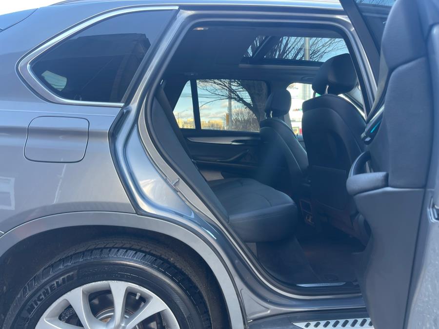 2014 BMW X5 AWD 4dr xDrive35i, available for sale in Newark, New Jersey | Champion Used Auto Sales LLC. Newark, New Jersey 2014 BMW X5 AWD 4dr xDrive35i, available for sale in Newark, New Jersey | Champion Used Auto Sales LLC. Newark, New Jersey
