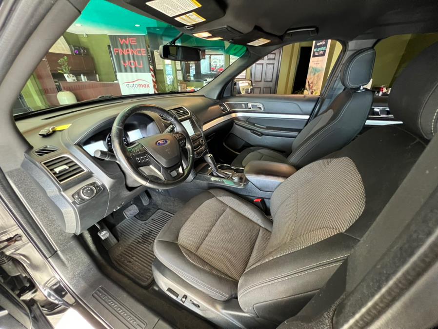 2016 Ford Explorer 4WD 4dr XLT, available for sale in West Hartford, Connecticut | AutoMax. West Hartford, Connecticut 2016 Ford Explorer 4WD 4dr XLT, available for sale in West Hartford, Connecticut | AutoMax. West Hartford, Connecticut