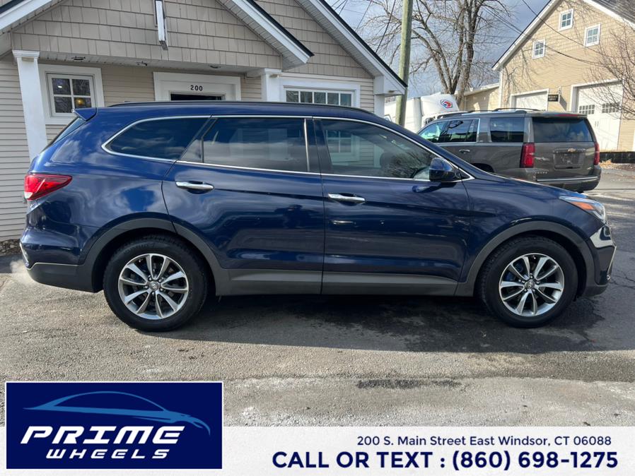 Used Hyundai Santa Fe SE 3.3L Auto AWD 2017 | Prime Wheels. East Windsor, Connecticut Used Hyundai Santa Fe SE 3.3L Auto AWD 2017 | Prime Wheels. East Windsor, Connecticut