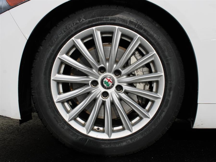 2021 Alfa Romeo Giulia Sprint, available for sale in Great Neck, New York | Auto Expo Ent Inc.. Great Neck, New York 2021 Alfa Romeo Giulia Sprint, available for sale in Great Neck, New York | Auto Expo Ent Inc.. Great Neck, New York