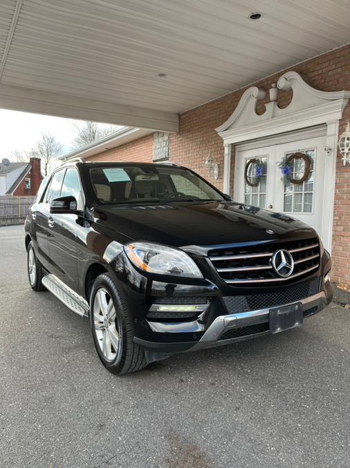 2014 Mercedes-Benz M-Class 4MATIC 4dr ML 350, available for sale in New Britain, Connecticut | Supreme Automotive. New Britain, Connecticut