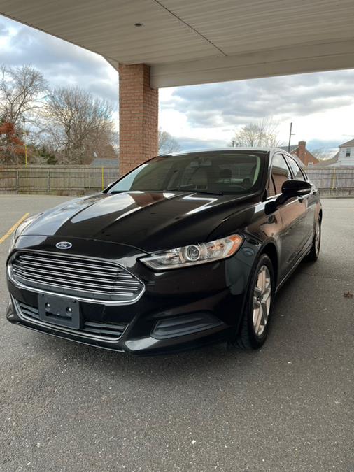 2013 Ford Fusion 4dr Sdn SE FWD, available for sale in New Britain, Connecticut | Supreme Automotive. New Britain, Connecticut 2013 Ford Fusion 4dr Sdn SE FWD, available for sale in New Britain, Connecticut | Supreme Automotive. New Britain, Connecticut