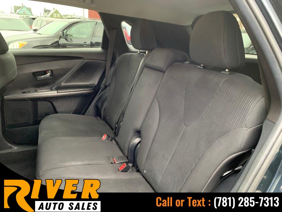 2015 Toyota Venza 4dr Wgn I4 AWD LE (Natl), available for sale in Malden, Massachusetts | River Auto Sales. Malden, Massachusetts 2015 Toyota Venza 4dr Wgn I4 AWD LE (Natl), available for sale in Malden, Massachusetts | River Auto Sales. Malden, Massachusetts