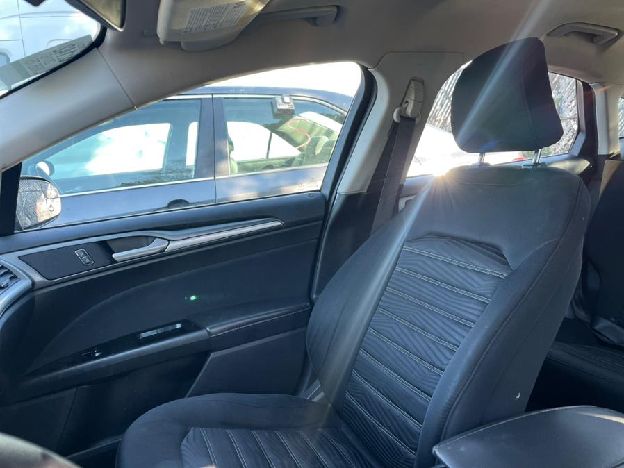 2016 Ford Fusion SE. LOW MILES! CLEAN CONDITION!, available for sale in Elmont, New York | Sunrise of Elmont. Elmont, New York 2016 Ford Fusion SE. LOW MILES! CLEAN CONDITION!, available for sale in Elmont, New York | Sunrise of Elmont. Elmont, New York