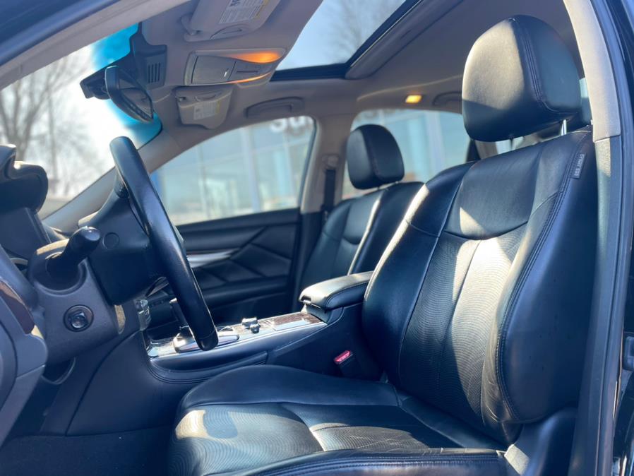 2015 INFINITI Q70 LOW MILES! CLEAN CONDITION!, available for sale in Elmont, New York | Sunrise of Elmont. Elmont, New York 2015 INFINITI Q70 LOW MILES! CLEAN CONDITION!, available for sale in Elmont, New York | Sunrise of Elmont. Elmont, New York