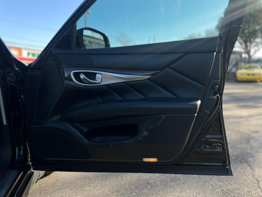 2015 INFINITI Q70 LOW MILES! CLEAN CONDITION!, available for sale in Elmont, New York | Sunrise of Elmont. Elmont, New York 2015 INFINITI Q70 LOW MILES! CLEAN CONDITION!, available for sale in Elmont, New York | Sunrise of Elmont. Elmont, New York