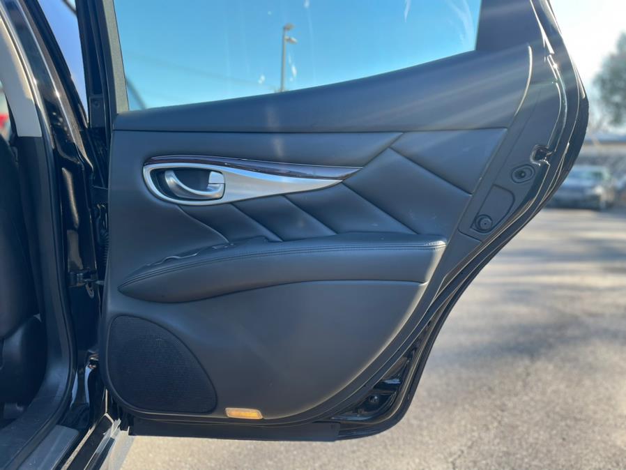 2015 INFINITI Q70 LOW MILES! CLEAN CONDITION!, available for sale in Elmont, New York | Sunrise of Elmont. Elmont, New York 2015 INFINITI Q70 LOW MILES! CLEAN CONDITION!, available for sale in Elmont, New York | Sunrise of Elmont. Elmont, New York