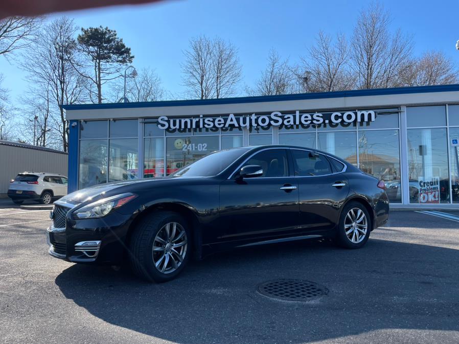 2015 INFINITI Q70 LOW MILES! CLEAN CONDITION!, available for sale in Elmont, New York | Sunrise of Elmont. Elmont, New York 2015 INFINITI Q70 LOW MILES! CLEAN CONDITION!, available for sale in Elmont, New York | Sunrise of Elmont. Elmont, New York