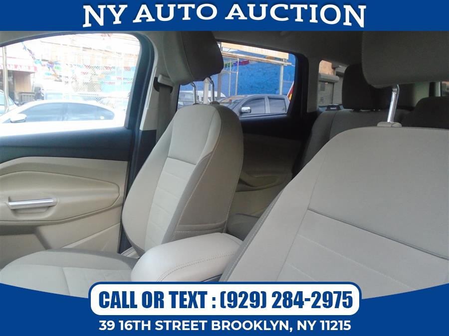 2014 Ford Escape 4WD 4dr SE, available for sale in Brooklyn, New York | NY Auto Auction. Brooklyn, New York 2014 Ford Escape 4WD 4dr SE, available for sale in Brooklyn, New York | NY Auto Auction. Brooklyn, New York