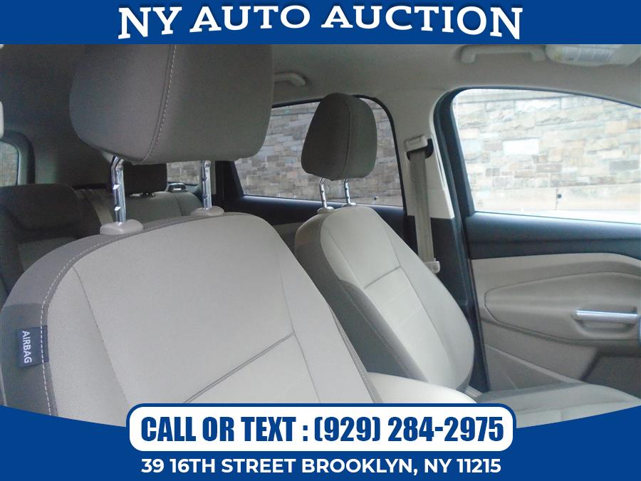 2014 Ford Escape 4WD 4dr SE, available for sale in Brooklyn, New York | NY Auto Auction. Brooklyn, New York 2014 Ford Escape 4WD 4dr SE, available for sale in Brooklyn, New York | NY Auto Auction. Brooklyn, New York