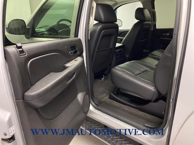 2012 Chevrolet Avalanche 4WD Crew Cab LT, available for sale in Naugatuck, Connecticut | J&M Automotive Sls&Svc LLC. Naugatuck, Connecticut 2012 Chevrolet Avalanche 4WD Crew Cab LT, available for sale in Naugatuck, Connecticut | J&M Automotive Sls&Svc LLC. Naugatuck, Connecticut