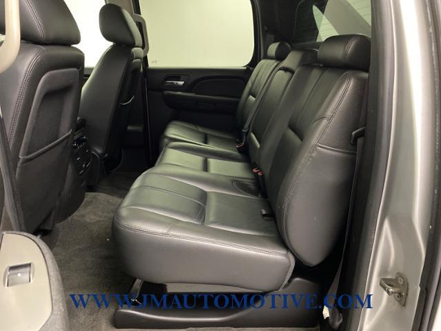 2012 Chevrolet Avalanche 4WD Crew Cab LT, available for sale in Naugatuck, Connecticut | J&M Automotive Sls&Svc LLC. Naugatuck, Connecticut 2012 Chevrolet Avalanche 4WD Crew Cab LT, available for sale in Naugatuck, Connecticut | J&M Automotive Sls&Svc LLC. Naugatuck, Connecticut