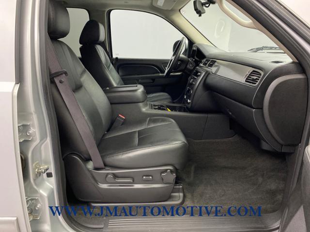 2012 Chevrolet Avalanche 4WD Crew Cab LT, available for sale in Naugatuck, Connecticut | J&M Automotive Sls&Svc LLC. Naugatuck, Connecticut 2012 Chevrolet Avalanche 4WD Crew Cab LT, available for sale in Naugatuck, Connecticut | J&M Automotive Sls&Svc LLC. Naugatuck, Connecticut