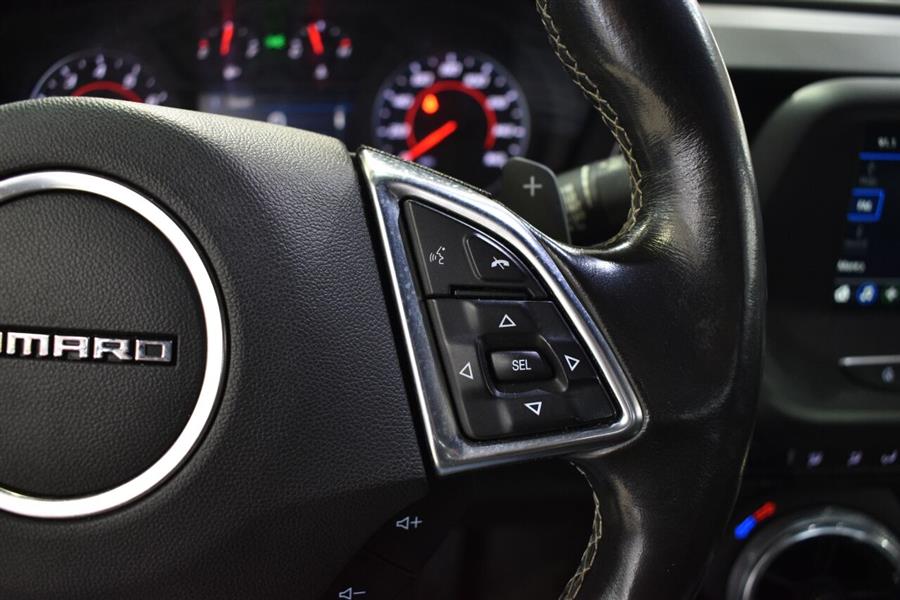 2019 Chevrolet Camaro LT 2dr Convertible w/1LT, available for sale in Great Neck, New York | Camy Cars. Great Neck, New York 2019 Chevrolet Camaro LT 2dr Convertible w/1LT, available for sale in Great Neck, New York | Camy Cars. Great Neck, New York