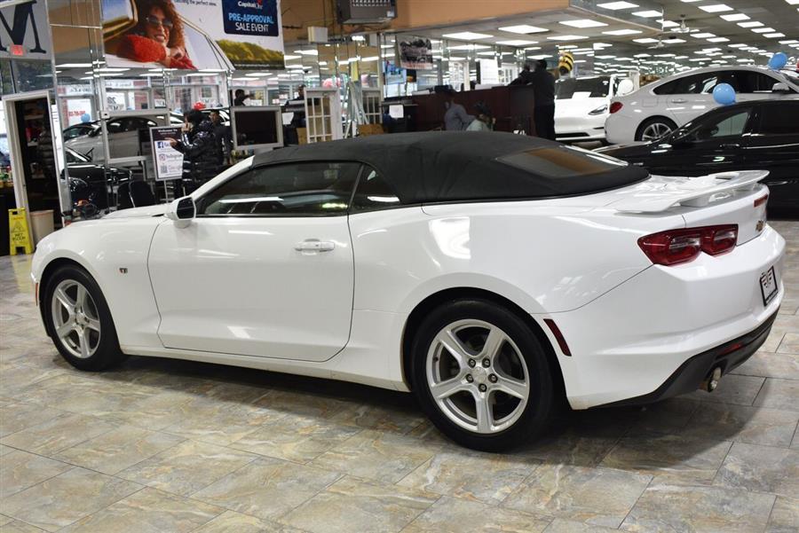 2019 Chevrolet Camaro LT 2dr Convertible w/1LT, available for sale in Great Neck, New York | Camy Cars. Great Neck, New York 2019 Chevrolet Camaro LT 2dr Convertible w/1LT, available for sale in Great Neck, New York | Camy Cars. Great Neck, New York
