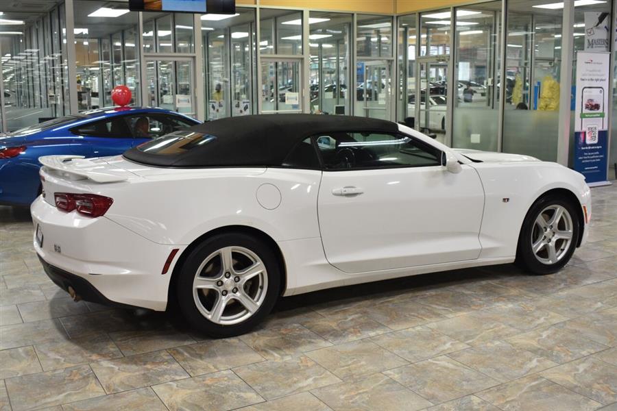 2019 Chevrolet Camaro LT 2dr Convertible w/1LT, available for sale in Great Neck, New York | Camy Cars. Great Neck, New York 2019 Chevrolet Camaro LT 2dr Convertible w/1LT, available for sale in Great Neck, New York | Camy Cars. Great Neck, New York