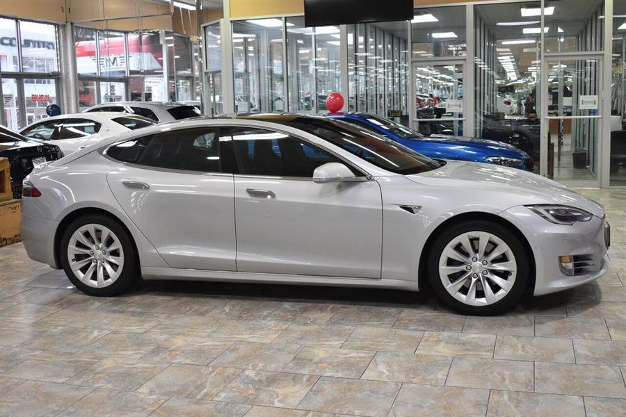 Used Tesla Model s 75D AWD 4dr Liftback 2018 | Camy Cars. Great Neck, New York Used Tesla Model s 75D AWD 4dr Liftback 2018 | Camy Cars. Great Neck, New York