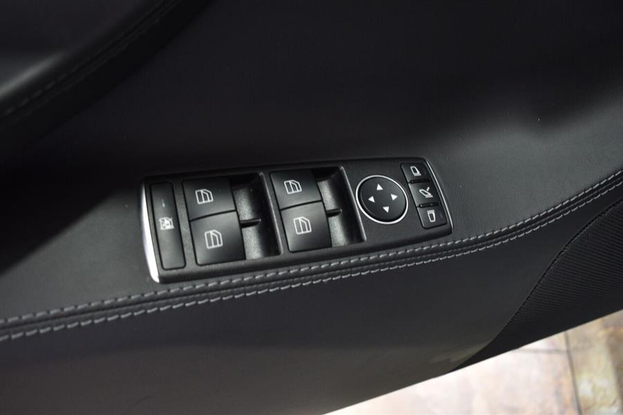 Used Tesla Model s 75D AWD 4dr Liftback 2018 | Camy Cars. Great Neck, New York Used Tesla Model s 75D AWD 4dr Liftback 2018 | Camy Cars. Great Neck, New York