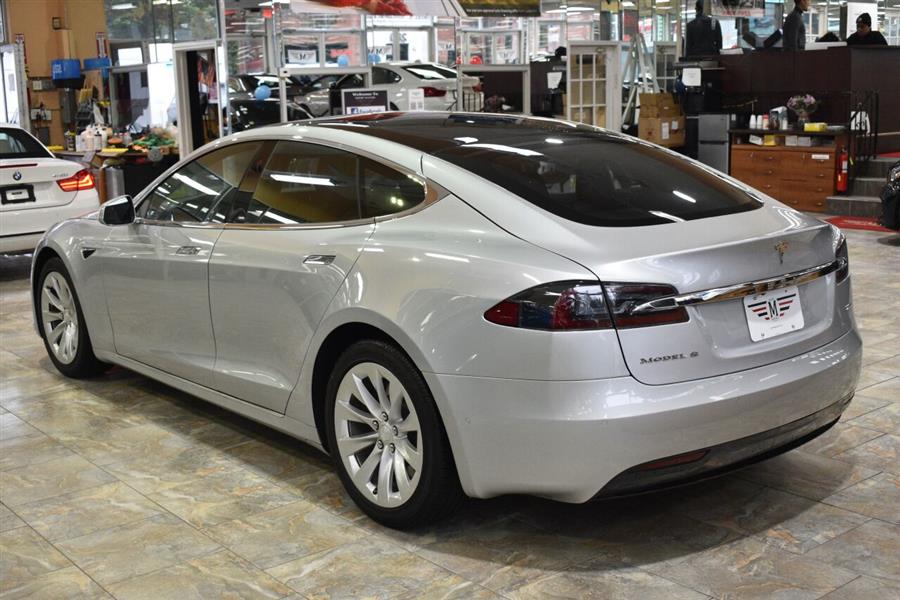 Used Tesla Model s 75D AWD 4dr Liftback 2018 | Camy Cars. Great Neck, New York Used Tesla Model s 75D AWD 4dr Liftback 2018 | Camy Cars. Great Neck, New York