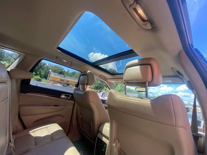 2011 Jeep Grand Cherokee 4WD 4dr Limited, available for sale in Bloomingdale, New Jersey | Bloomingdale Auto Group. Bloomingdale, New Jersey 2011 Jeep Grand Cherokee 4WD 4dr Limited, available for sale in Bloomingdale, New Jersey | Bloomingdale Auto Group. Bloomingdale, New Jersey