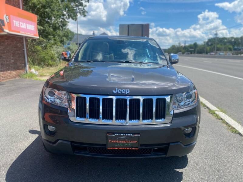 2011 Jeep Grand Cherokee 4WD 4dr Limited, available for sale in Bloomingdale, New Jersey | Bloomingdale Auto Group. Bloomingdale, New Jersey 2011 Jeep Grand Cherokee 4WD 4dr Limited, available for sale in Bloomingdale, New Jersey | Bloomingdale Auto Group. Bloomingdale, New Jersey
