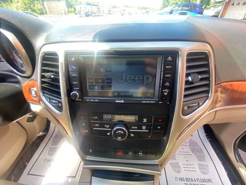 2011 Jeep Grand Cherokee 4WD 4dr Limited, available for sale in Bloomingdale, New Jersey | Bloomingdale Auto Group. Bloomingdale, New Jersey 2011 Jeep Grand Cherokee 4WD 4dr Limited, available for sale in Bloomingdale, New Jersey | Bloomingdale Auto Group. Bloomingdale, New Jersey