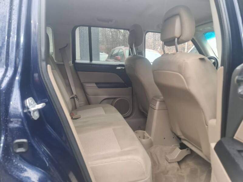 2014 Jeep Patriot 4WD 4dr Latitude, available for sale in Bloomingdale, New Jersey | Bloomingdale Auto Group. Bloomingdale, New Jersey 2014 Jeep Patriot 4WD 4dr Latitude, available for sale in Bloomingdale, New Jersey | Bloomingdale Auto Group. Bloomingdale, New Jersey
