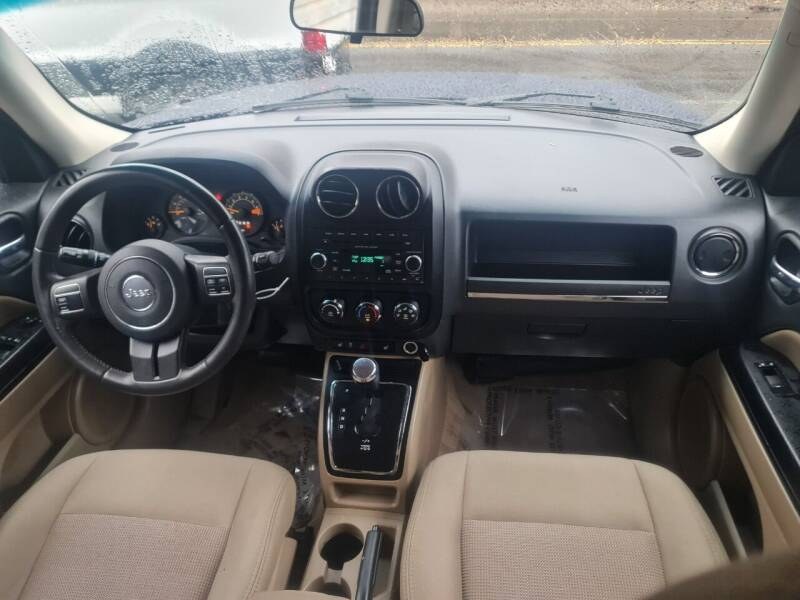 2014 Jeep Patriot 4WD 4dr Latitude, available for sale in Bloomingdale, New Jersey | Bloomingdale Auto Group. Bloomingdale, New Jersey 2014 Jeep Patriot 4WD 4dr Latitude, available for sale in Bloomingdale, New Jersey | Bloomingdale Auto Group. Bloomingdale, New Jersey