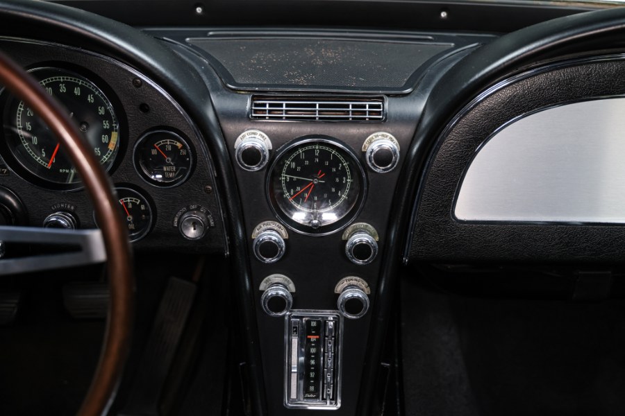 1967 Chevrolet Corvette 427, available for sale in North Salem, New York | Meccanic Shop North Inc. North Salem, New York 1967 Chevrolet Corvette 427, available for sale in North Salem, New York | Meccanic Shop North Inc. North Salem, New York
