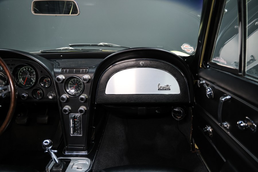1967 Chevrolet Corvette 427, available for sale in North Salem, New York | Meccanic Shop North Inc. North Salem, New York 1967 Chevrolet Corvette 427, available for sale in North Salem, New York | Meccanic Shop North Inc. North Salem, New York