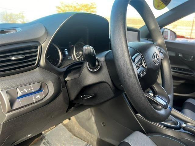 2021 Hyundai Veloster 2.0, available for sale in Stratford, Connecticut | Wiz Leasing Inc. Stratford, Connecticut 2021 Hyundai Veloster 2.0, available for sale in Stratford, Connecticut | Wiz Leasing Inc. Stratford, Connecticut