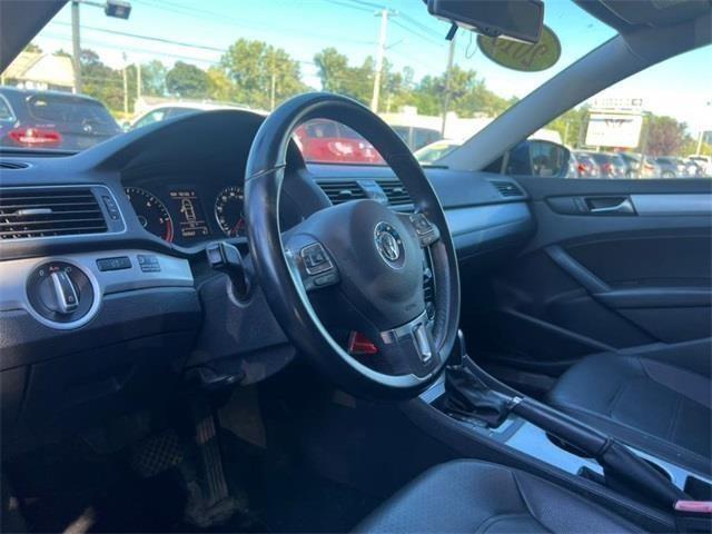 2013 Volkswagen Passat TDI SE, available for sale in Stratford, Connecticut | Wiz Leasing Inc. Stratford, Connecticut 2013 Volkswagen Passat TDI SE, available for sale in Stratford, Connecticut | Wiz Leasing Inc. Stratford, Connecticut
