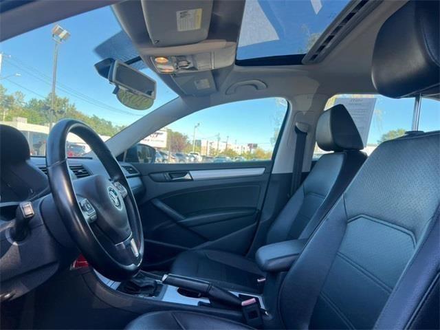 2013 Volkswagen Passat TDI SE, available for sale in Stratford, Connecticut | Wiz Leasing Inc. Stratford, Connecticut 2013 Volkswagen Passat TDI SE, available for sale in Stratford, Connecticut | Wiz Leasing Inc. Stratford, Connecticut
