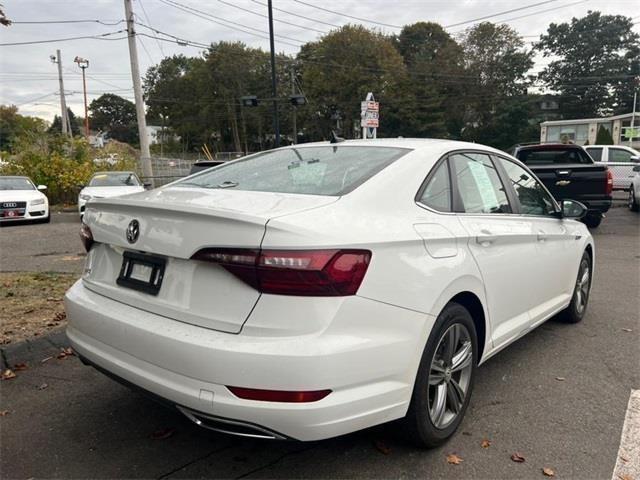 2020 Volkswagen Jetta R-Line, available for sale in Stratford, Connecticut | Wiz Leasing Inc. Stratford, Connecticut 2020 Volkswagen Jetta R-Line, available for sale in Stratford, Connecticut | Wiz Leasing Inc. Stratford, Connecticut