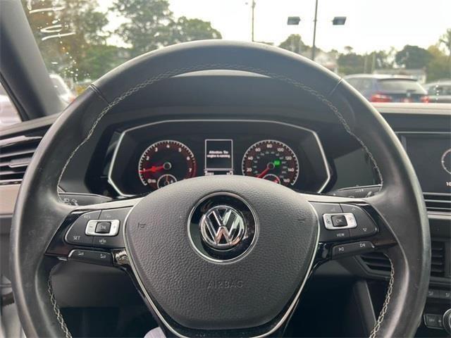 2020 Volkswagen Jetta R-Line, available for sale in Stratford, Connecticut | Wiz Leasing Inc. Stratford, Connecticut 2020 Volkswagen Jetta R-Line, available for sale in Stratford, Connecticut | Wiz Leasing Inc. Stratford, Connecticut
