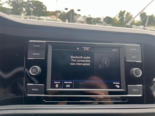 2020 Volkswagen Jetta R-Line, available for sale in Stratford, Connecticut | Wiz Leasing Inc. Stratford, Connecticut 2020 Volkswagen Jetta R-Line, available for sale in Stratford, Connecticut | Wiz Leasing Inc. Stratford, Connecticut