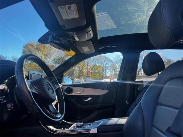 2019 Mercedes-benz Glc GLC 300, available for sale in Stratford, Connecticut | Wiz Leasing Inc. Stratford, Connecticut 2019 Mercedes-benz Glc GLC 300, available for sale in Stratford, Connecticut | Wiz Leasing Inc. Stratford, Connecticut