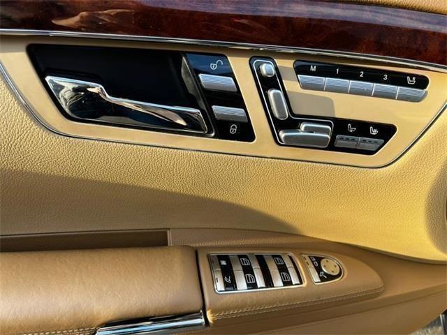 2007 Mercedes-benz S-class S 550, available for sale in Stratford, Connecticut | Wiz Leasing Inc. Stratford, Connecticut 2007 Mercedes-benz S-class S 550, available for sale in Stratford, Connecticut | Wiz Leasing Inc. Stratford, Connecticut