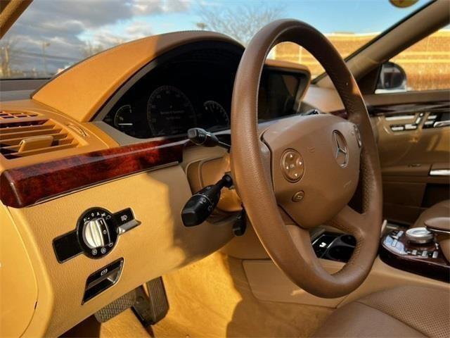 2007 Mercedes-benz S-class S 550, available for sale in Stratford, Connecticut | Wiz Leasing Inc. Stratford, Connecticut 2007 Mercedes-benz S-class S 550, available for sale in Stratford, Connecticut | Wiz Leasing Inc. Stratford, Connecticut