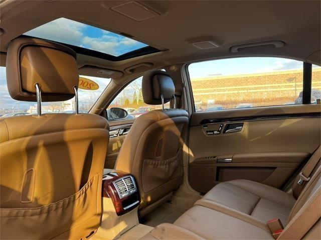 2007 Mercedes-benz S-class S 550, available for sale in Stratford, Connecticut | Wiz Leasing Inc. Stratford, Connecticut 2007 Mercedes-benz S-class S 550, available for sale in Stratford, Connecticut | Wiz Leasing Inc. Stratford, Connecticut