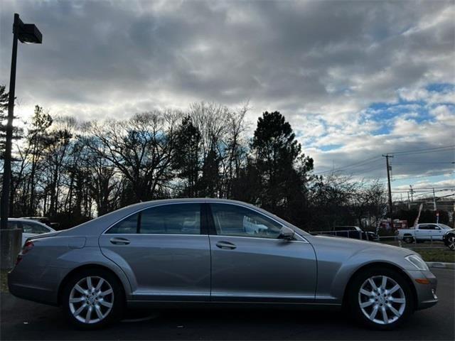 2007 Mercedes-benz S-class S 550, available for sale in Stratford, Connecticut | Wiz Leasing Inc. Stratford, Connecticut 2007 Mercedes-benz S-class S 550, available for sale in Stratford, Connecticut | Wiz Leasing Inc. Stratford, Connecticut